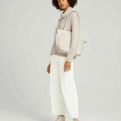 Schlussverkauf ❤️ TOM TAILOR Henkeltasche »SEDA«, mit praktischem Tunnelzug Sage, Off white #ft5_slash# off white, Black 🌟 -Tom Tailor Verkaufsgeschäft bfbe6dfc 54ec 5f1b 8ed8 a2b6dafdbc54