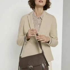 Großhandel 😉 TOM TAILOR Umhängetasche »Milana Umhängetasche mit Schnalle« Old rose, Schwarz #ft5_slash# black, Off white #ft5_slash# off white, Grey 🥰 -Tom Tailor Verkaufsgeschäft c0416ec8 8d2b 5cde 9ffb 37b2f9a18fd2