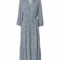 Beste Bewertungen von 🔥 TOM TAILOR Maxikleid Blue apricot paisley design, Pink big floral design, Blue offwhite minimal ❤️ -Tom Tailor Verkaufsgeschäft c6b8be28 8056 5a45 a7a5 d891fabcf733