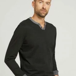 Budget ❤️ TOM TAILOR T-Shirt »Henley Langarmshirt« Black, Decadent Bordeaux 🛒 -Tom Tailor Verkaufsgeschäft c6bd5e2f c93a 5b9b 9383 772f2ffca57b