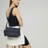 Rabatt ✔️ TOM TAILOR Schultertasche »Umhängetasche Beatrice mit Überschlag« Beige, Dark blue 🌟