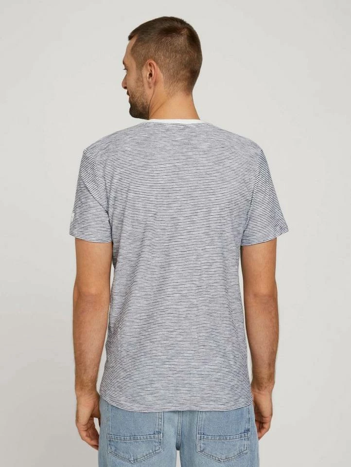 Brandneu ⭐ TOM TAILOR T-Shirt »T-Shirt mit Henley Ausschnitt« Smoke green cream fine stripe, Navy soft peach fine stripe, Stripe white 🧨 2 Brandneu ⭐ TOM TAILOR T-Shirt »T-Shirt mit Henley Ausschnitt« Smoke green cream fine stripe, Navy soft peach fine stripe, Stripe white 🧨 - Image 2