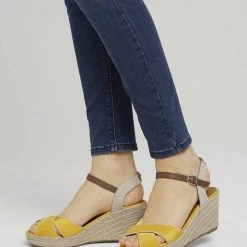 Blitzangebot ⌛ TOM TAILOR »Sandaletten mit Keilabsatz« 🩴 Sandale (1-tlg) 🔥 -Tom Tailor Verkaufsgeschäft cb4e1ca0 7380 51b6 a37f 633eec952b30