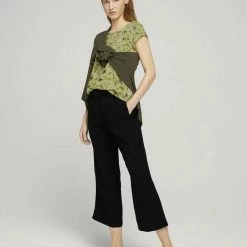 Top 10 ⌛ TOM TAILOR Langarmbluse »Gemusterte Kurzarmbluse mit LENZING(TM) ECOVERO(TM)« White flower paisley design, Navy flower paisley design, Black flower paisley design, Celery flower paisley design 🤩 -Tom Tailor Verkaufsgeschäft ce72ac77 bd98 554e a3e0 48bad47d28ce