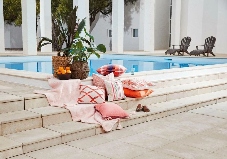 Rabatt 😉 Kissenhülle »Covered By Leaves«, TOM TAILOR (1 Stück), mit Blättern ✔️ 3 Rabatt 😉 Kissenhülle »Covered By Leaves«, TOM TAILOR (1 Stück), mit Blättern ✔️ - Image 3