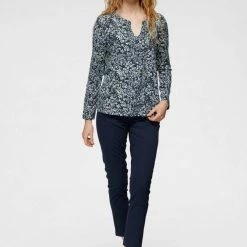 Auslauf 🔥 TOM TAILOR Langarmshirt mit wunderschönem floralen Alloverprint Marine-weiß-geblümt, Marine-bunt-geblümt ⌛ -Tom Tailor Verkaufsgeschäft d1c082d7 8f52 5ea0 9137 481a2faac2ca