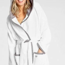 Budget ✔️ Unisex-Bademantel, TOM TAILOR, mit Satinbordüre Anthrazit, Weiß 😀 -Tom Tailor Verkaufsgeschäft d331675c 9931 5d51 9092 1dc1f051b6e9