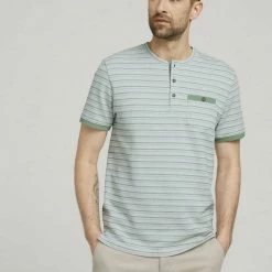 Großhandel 👏 TOM TAILOR T-Shirt »gestreiftes T-Shirt« 🔔 -Tom Tailor Verkaufsgeschäft d4a9f54a 4346 575d 9588 65c39c13ae89