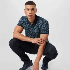 Coupon ❤️ TOM TAILOR T-Shirt (1-tlg) Navy base white element design, Navy base blue shades design, White base blue shades design 😍 -Tom Tailor Verkaufsgeschäft d8284e62 1c8f 583d bc3a f3f5534c6fd1