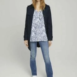 Coupon 🔥 TOM TAILOR Langarmbluse »Tunika Bluse mit Volants« Offwhite flower design, Sky Captain Blue, Whisper White 🤩 32 Coupon 🔥 TOM TAILOR Langarmbluse »Tunika Bluse mit Volants« Offwhite flower design, Sky Captain Blue, Whisper White 🤩 -Tom Tailor Verkaufsgeschäft d98f102b db14 5a25 b6bd e4cf367ce686