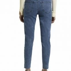 Neu ⌛ TOM TAILOR Bequeme 👖 Jeans »Denim tapered mid bl« ⭐ 10 Neu ⌛ TOM TAILOR Bequeme 👖 Jeans »Denim tapered mid bl« ⭐ -Tom Tailor Verkaufsgeschäft daaa5521 fe3a 557b ab27 9f2cab3cc26c