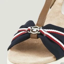 Beste Bewertungen von 🤩 TOM TAILOR »Sandalen für Mädchen« 🩴 Sandale 💯 -Tom Tailor Verkaufsgeschäft edac16ee d197 50d1 acea 38fe9b5d5cba