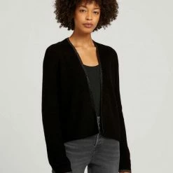 Bestes Angebot 😉 TOM TAILOR Strickjacke »Cardigan mit Glitzerdetails« 🎁 -Tom Tailor Verkaufsgeschäft f3eb1ca6 a6fd 5db6 aecc b23af142a080