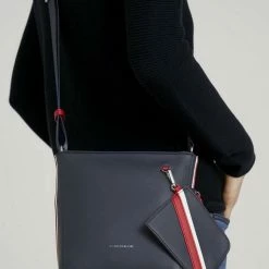 Coupon 🔔 TOM TAILOR Umhängetasche »Isabel Multi-Pocket Umhängetasche« Mixed black, Mixed maritim ⌛ -Tom Tailor Verkaufsgeschäft f641691e 2bdf 55a7 ac3a 7a1555c956f9