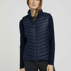 Blitzangebot 💯 TOM TAILOR Steppweste »Gesteppte Lightweight Weste mit recyceltem Polyester« Dark maroon red, Dark pine green, Sky Captain Blue, French clay beige 🥰 -Tom Tailor Verkaufsgeschäft f9299613 9575 518f b38d 848ad1ae2c67