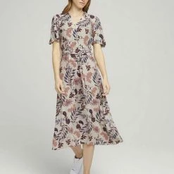 Brandneu 😉 TOM TAILOR Jerseykleid »Wickelkleid mit Blumenmuster« Navy floral design, White floral design 🎁 -Tom Tailor Verkaufsgeschäft fbd46f03 52b5 5895 a1e4 829c887ad7e2