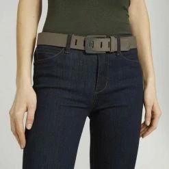 Großhandel ✨ TOM TAILOR Ledergürtel »Tom Tailor Gürtel für Damen 40 mm navy "Lucy"« Taupe uni, Navy uni, Black uni 🔔 -Tom Tailor Verkaufsgeschäft fe9a48d9 6298 5117 922c bb82b51b7f29