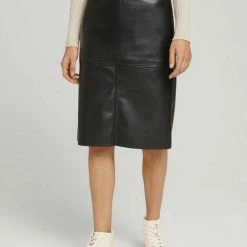 Angebote 😍 TOM TAILOR Sommerrock »Midirock aus Kunstleder« 🌟 29 Angebote 😍 TOM TAILOR Sommerrock »Midirock aus Kunstleder« 🌟 -Tom Tailor Verkaufsgeschäft ff304345 d136 5364 8238 b3dce5abdf60